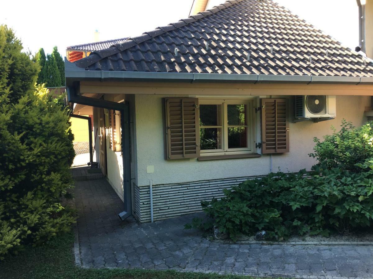 Andre & Moni Apartment Balatongyörök Екстериор снимка