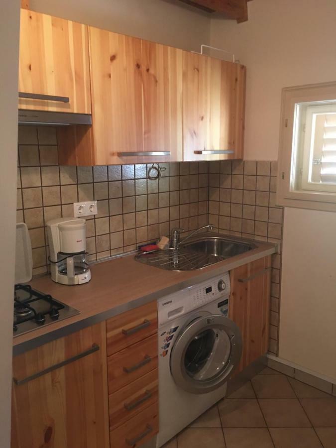 Andre & Moni Apartment Balatongyörök Екстериор снимка