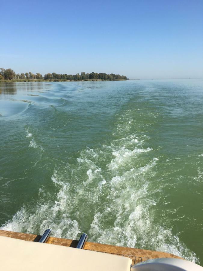Andre & Moni Apartment Balatongyörök Екстериор снимка